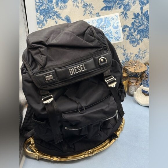 🆕 DIESEL 🧿 NWT Logos L-Large Backpack, Black Recycled Nylon - Picture 2 of 15